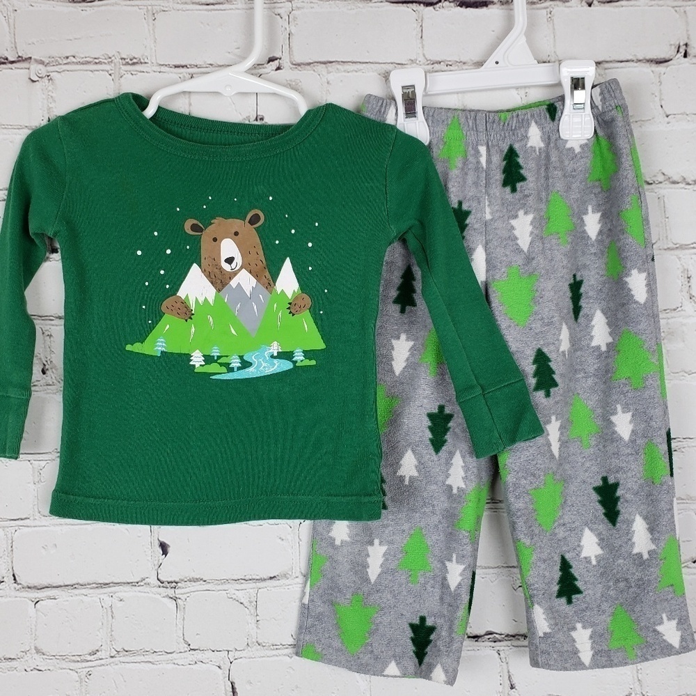 Cat & Jack 2 pc Bear Mountains Pajama Set 12M